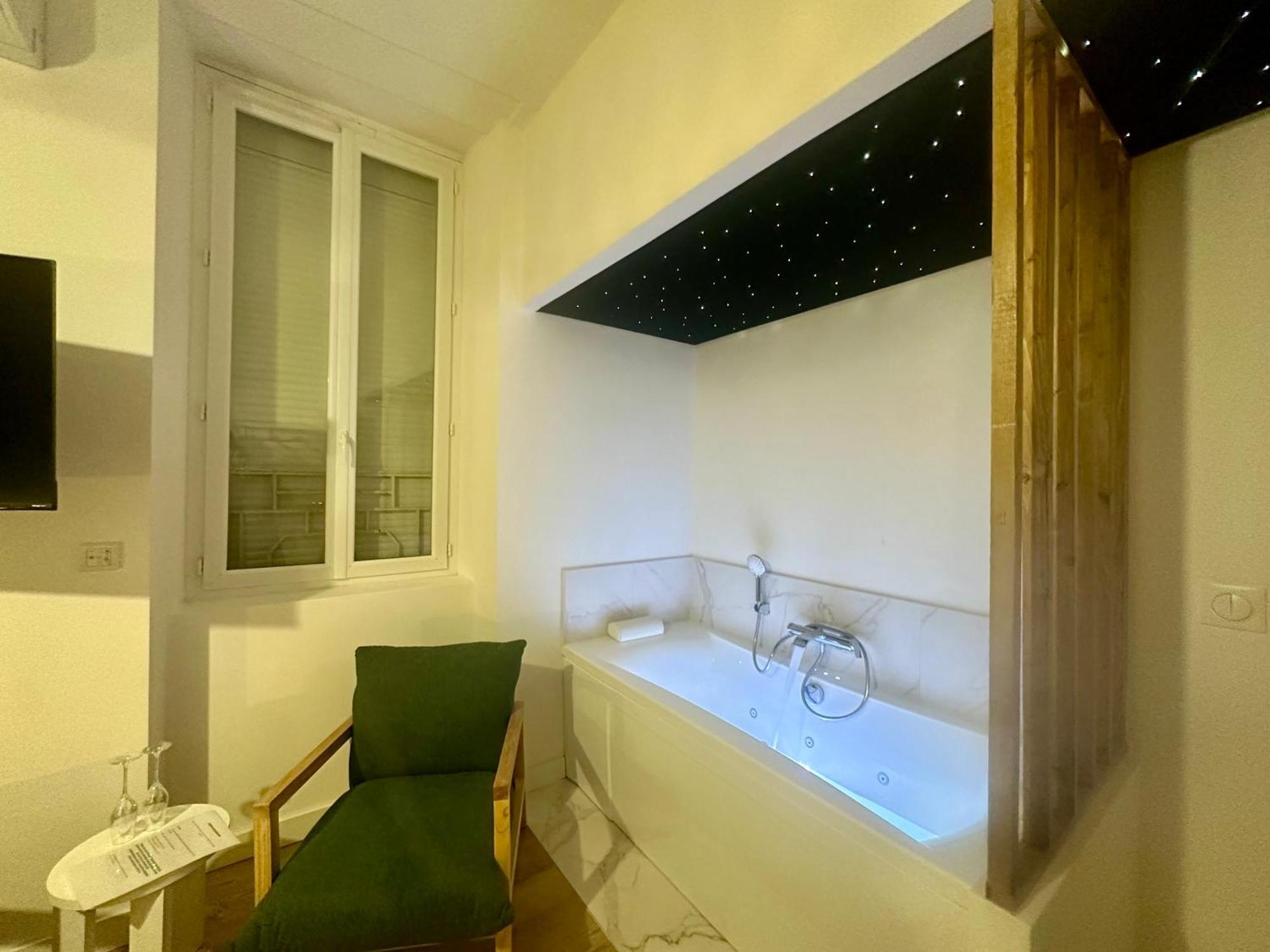 Le Spa Etoile - Baignoire Balneo Et Sauna Privatif Mont-de-Marsan Ngoại thất bức ảnh